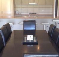 Anchorage by the Lake - Accommodation Fremantle