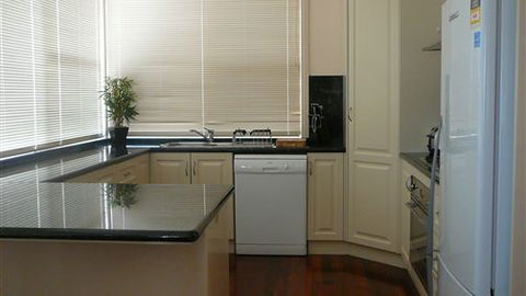 River View Holidays - Accommodation Fremantle 0