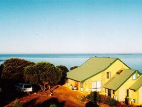 Cape Cassini Wilderness Retreat - Accommodation Fremantle 2