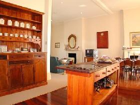 The Fire Station Inn - Residency Penthouse - Accommodation Fremantle 2