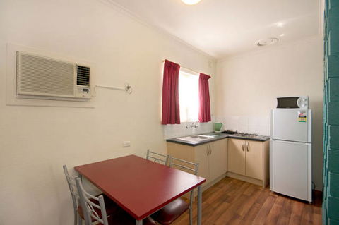 Hello Adelaide Motel + Apartments - Accommodation Fremantle 4