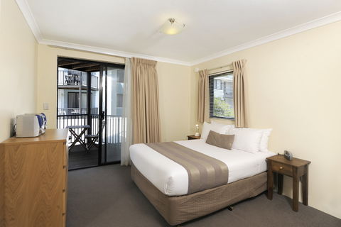 Assured Waterside Apartments - Accommodation Fremantle 8