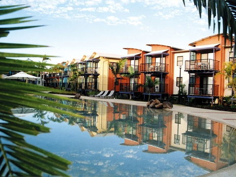 Australis Noosa Lakes - Accommodation Fremantle 1