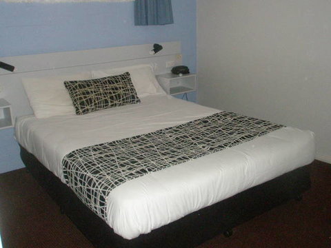 Best Western Balan Village Motel - Accommodation Fremantle 2