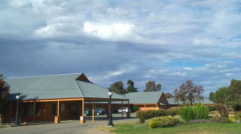 Bishop's Lodge Motor Inn - Accommodation Fremantle 0