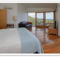 Chris's Beacon Point Restaurant  Villas - Accommodation Fremantle