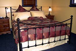Church House B&B Gundagai - Accommodation Fremantle 3