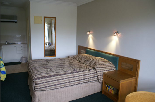 Coopers Colonial Motel - Accommodation Fremantle