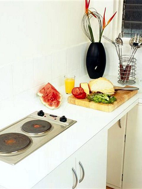 Easystay @ Carlisle St - Accommodation Fremantle 1