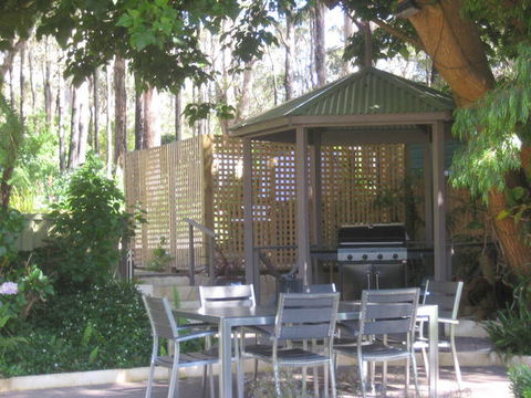 Edge Of The Forest Motel And Cottage - Accommodation Fremantle 0