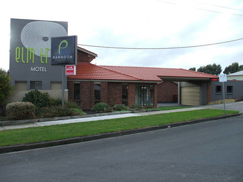 Elm Tree Motel - Accommodation Fremantle 0