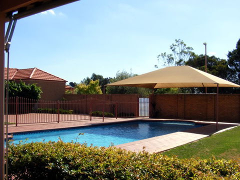 Fairways Bed & Breakfast At Jerilderie - Accommodation Fremantle 3