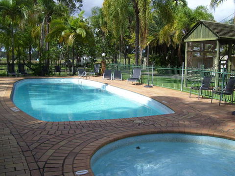 Glenwood Tourist Park And Motel - Accommodation Fremantle 3