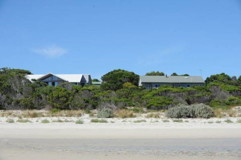 Island Beach Escape - Beachcomber - Accommodation Fremantle 1