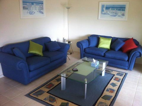 Island Breeze - Accommodation Fremantle 2