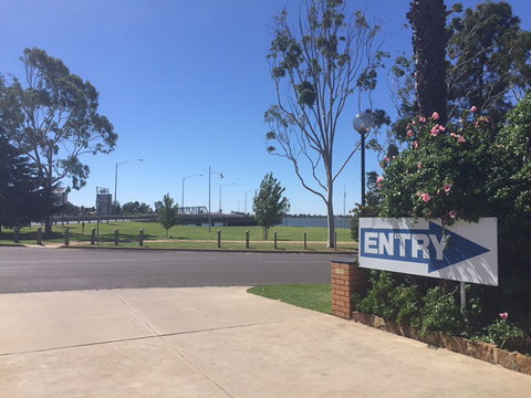 Lakeview Motel - Accommodation Fremantle 6