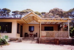 Lovering's Beach Houses - D'Estrees Bay - Accommodation Fremantle 0