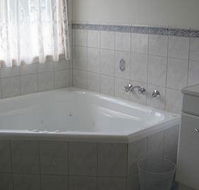 Macburn Self Contained Cottages Dog Friendly - Accommodation Fremantle