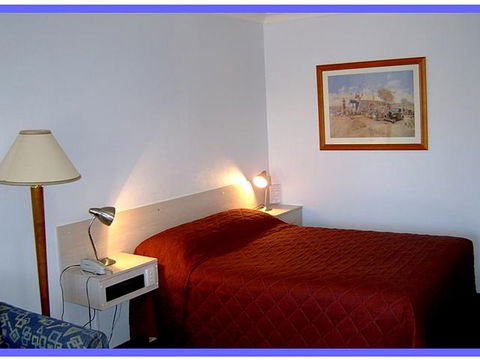 NOAH'S Mid City Motor Inn - Accommodation Fremantle 2
