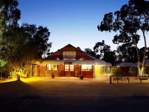 Outback Pioneer Hotel - Accommodation Fremantle 1