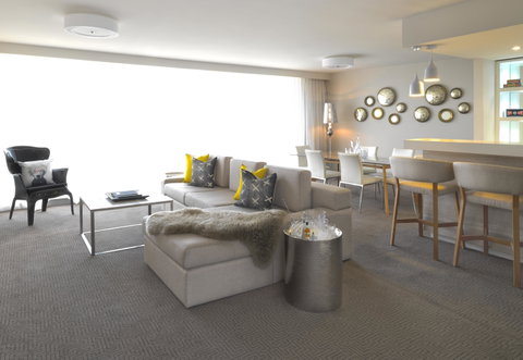 QT Canberra - Accommodation Fremantle 7