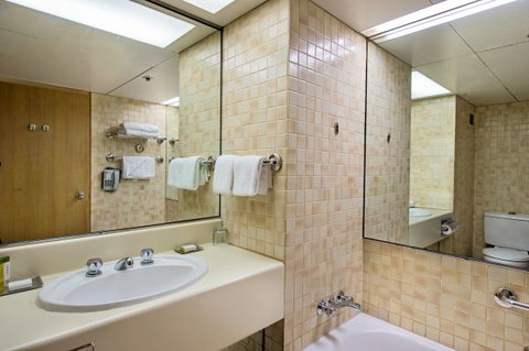 DoubleTree By Hilton Esplanade Darwin - Accommodation Fremantle 12