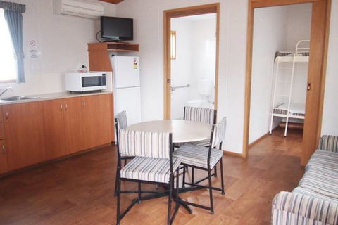 Riverton Caravan Park - Accommodation Fremantle 2
