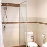 Rose & Crown Lodge - Accommodation Fremantle 8