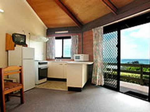Shelly Beach Cabins - Accommodation Fremantle 0