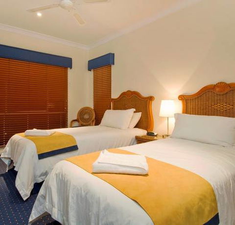Tinaroo Lake Resort - Holiday Apartments - Accommodation Fremantle 8
