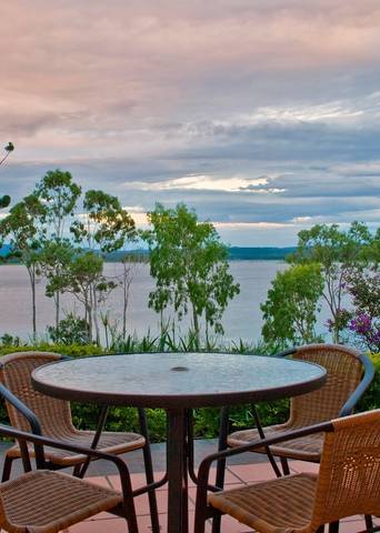 Tinaroo Lake Resort - Holiday Apartments - Accommodation Fremantle 9