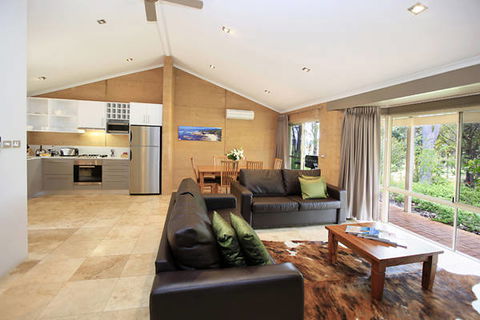 Eight Willows Retreat - Accommodation Fremantle 4