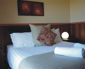 Karma Chalets And Karisma Spa - Accommodation Fremantle 1