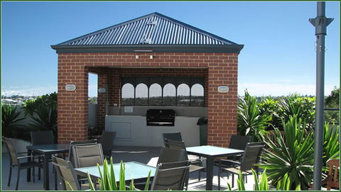 Churchill Apartments - Accommodation Fremantle 3