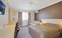 Econo Lodge Moree Spa Motor Inn - Moree - Accommodation Fremantle 5