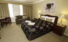 Endeavour Court Motor Inn - Dubbo - Accommodation Fremantle 1