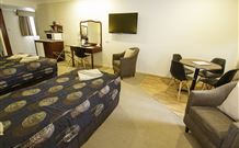 Endeavour Court Motor Inn - Dubbo - Accommodation Fremantle 6