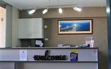 Lakeview Motor Inn - Belmont - Accommodation Fremantle 1