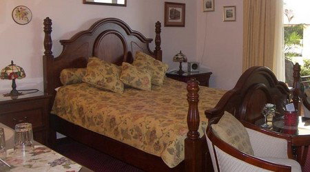 Muscatels - Accommodation Fremantle 0