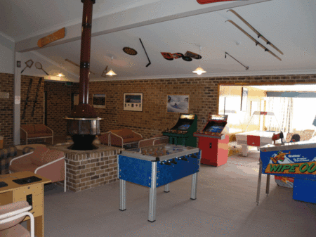 Acacia Snowy Motel - Accommodation Fremantle 2