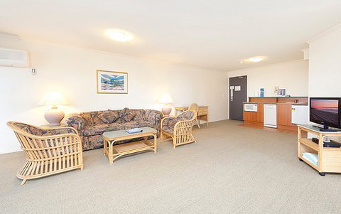 Australis Sovereign Hotel - Accommodation Fremantle 1