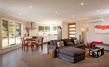 Amazing Country Escapes - Lakeview Luxury Cabins - Accommodation Fremantle 1