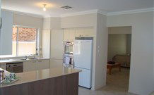 Marengo Chalet - Accommodation Fremantle 6