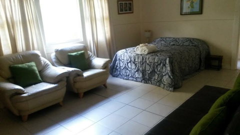 Pass And Pause Holiday Bed And Breakfast Accommodation - Accommodation Fremantle 5