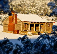 Moonbah Huts - Accommodation Fremantle