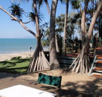 Beachfront Zilzie Holiday Home and Cottage - Accommodation Fremantle