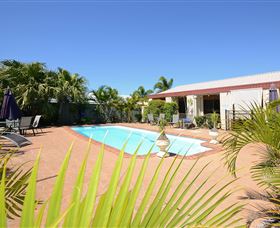 Econo Lodge Fraser Gateway - Accommodation Fremantle 2