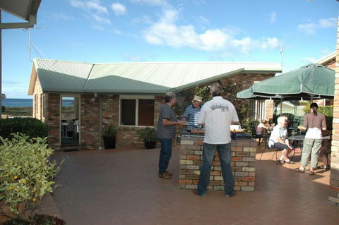 Captain's Quarters Bermagui - Accommodation Fremantle 1