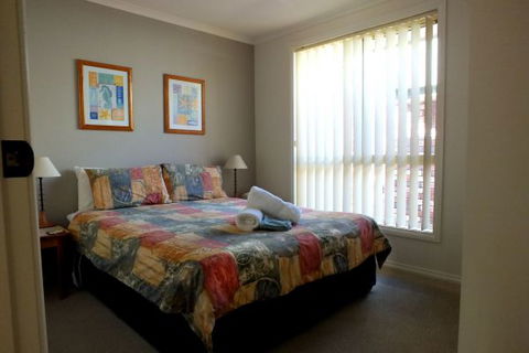 Captain's Quarters Bermagui - Accommodation Fremantle 2