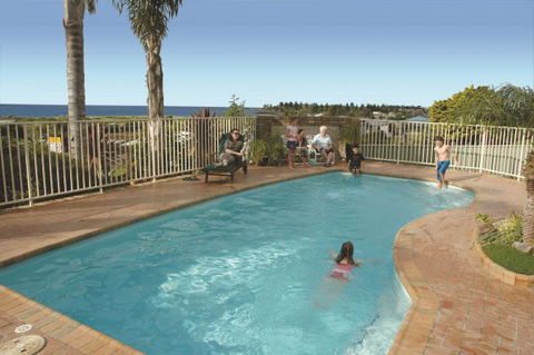 Captain's Quarters Bermagui - Accommodation Fremantle 5